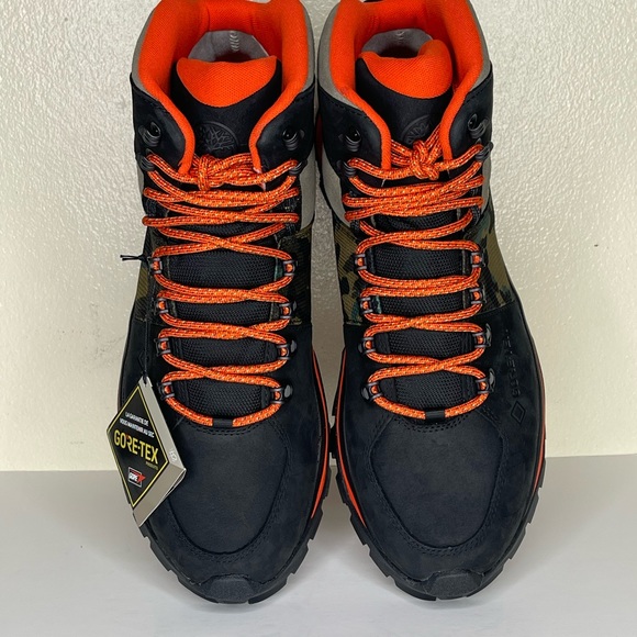 Mens Timberland Solar Ridge GoreTex Mid Hiking Boots Waterproof Black Red - Picture 13 of 13